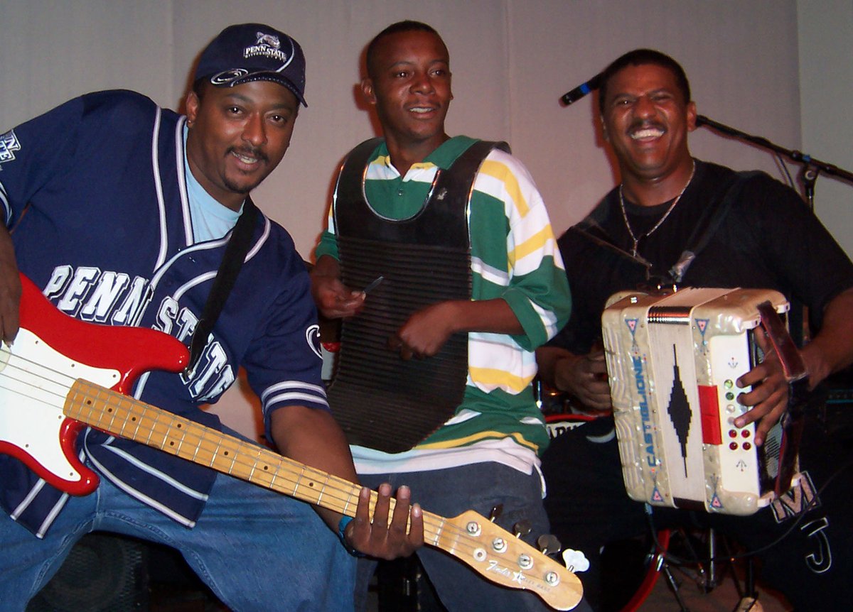 Louisiana Zydeco dance concert in Knoxville - Smoky Mountain Living