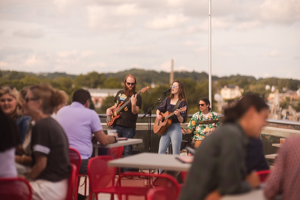 Bristol Hotel - Live music rooftop POV